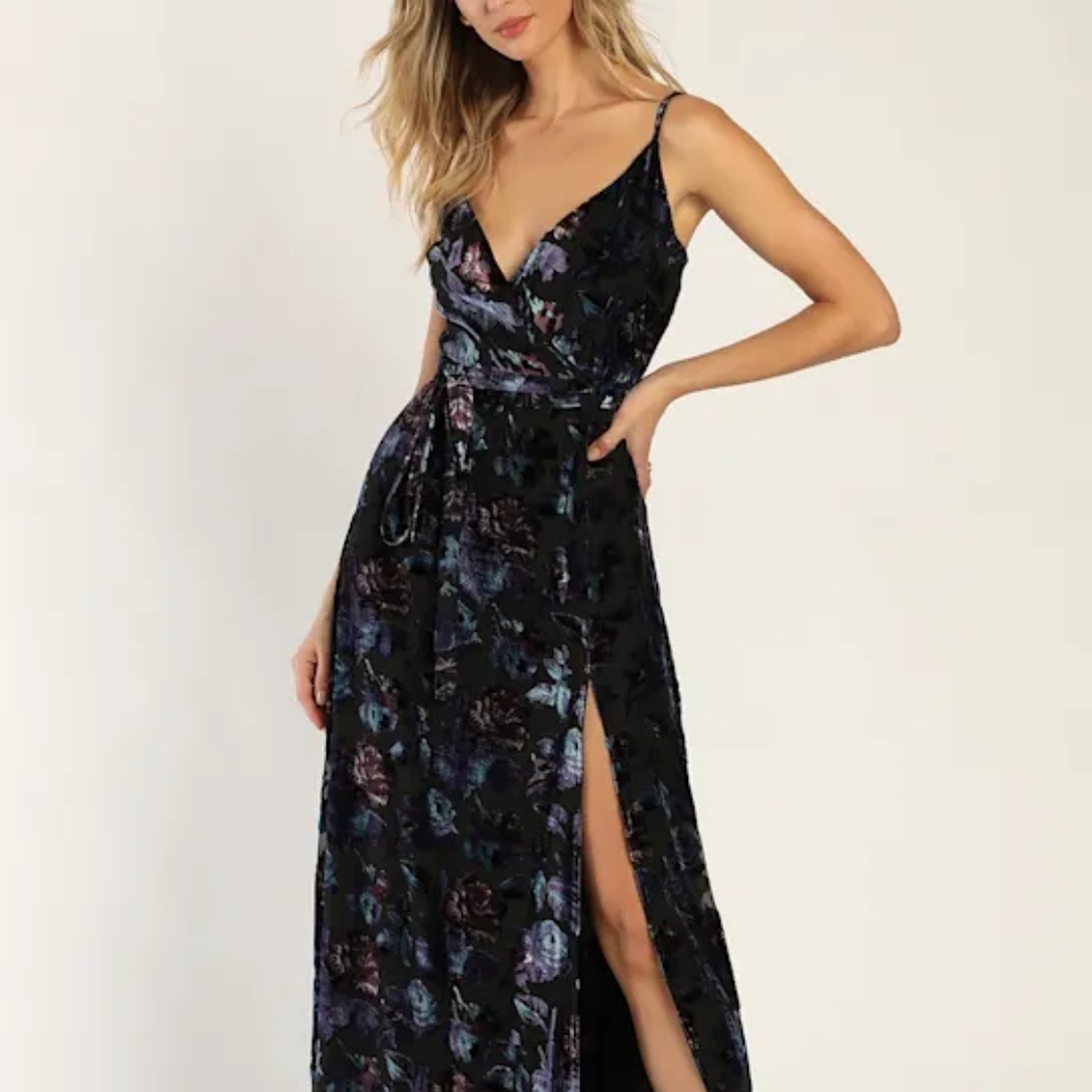 Lulus Pretty Companion Velvet Burnout Maxi Dress